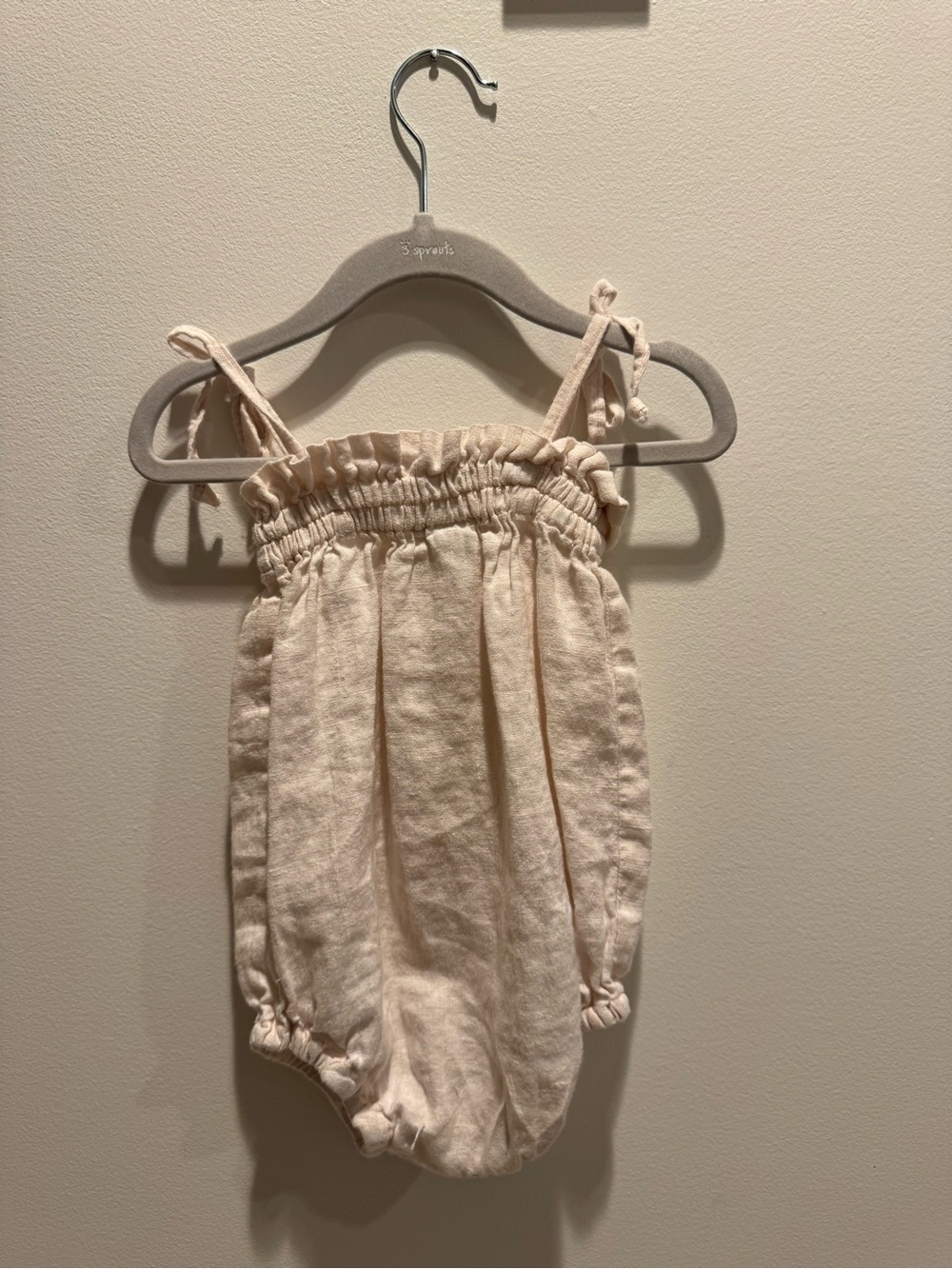 RAIN PEOPLE light pink romper
